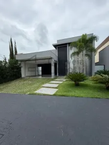 Casa com 4 Quartos à venda, 245m² no Residencial Anaville, Anápolis