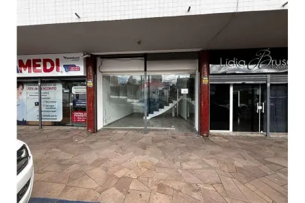 Ponto Comercial para alugar, 100m² no Centro, Passo Fundo