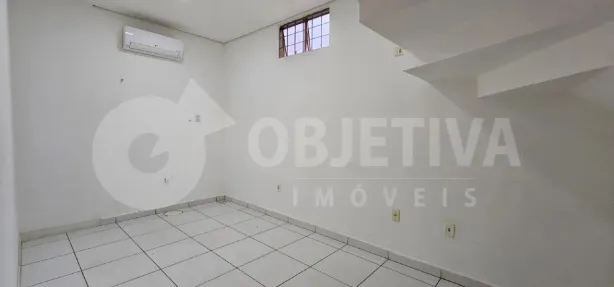 Sala Comercial para alugar, 40m² no São Jorge, Uberlândia