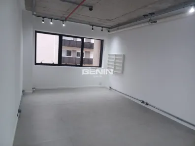 Sala Comercial à venda, 30m² no Centro, Canoas