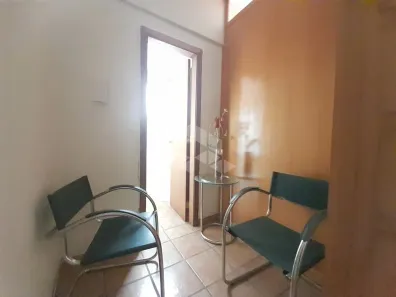 Ponto Comercial para alugar, 27m² no Farroupilha, Porto Alegre