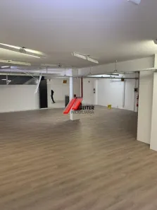 Ponto Comercial para alugar, 250m² no Monte Verde, Florianópolis
