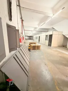 Galpão/Depósito/Armazém à venda, 875m² no Bom Retiro, São Paulo