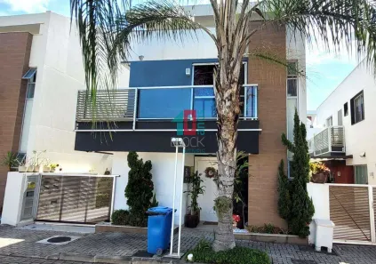 Casa de Condomínio com 4 Quartos à venda, 219m² no Recreio dos Bandeirantes, Rio de Janeiro