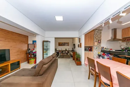 Casa com 3 Quartos à venda, 360m² no Jardim América, Belo Horizonte