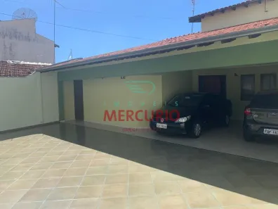 Casa com 5 Quartos à venda, 245m² no Jardim Cruzeiro do Sul, Bauru