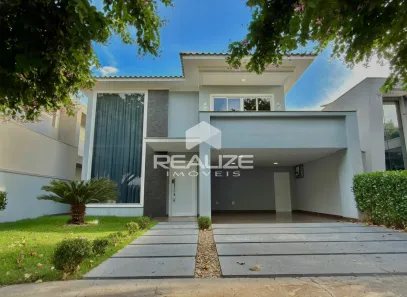 Sobrado com 3 Quartos à venda, 290m² no Ipê, Foz do Iguaçu