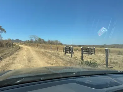 Fazenda/Sítio com 4 Quartos à venda, 100000000m² no Setor Parque Tremendão, Goiânia