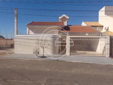 Casa com 3 Quartos à venda, 245m² no Centro, Marília