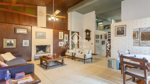 Casa com 3 Quartos à venda, 267m² no Vila Assunção, Porto Alegre