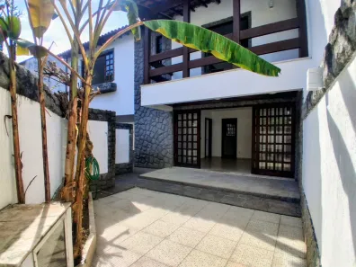 Casa com 3 Quartos à venda, 250m² no Taquara, Rio de Janeiro