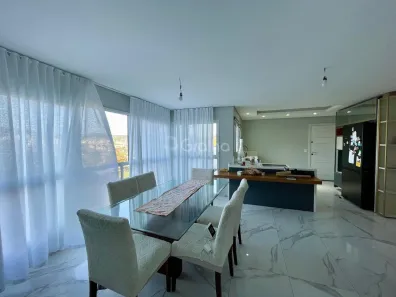 Casa com 4 Quartos à venda, 348m² no Estreito, Florianópolis