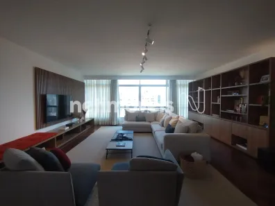 Apartamento com 3 Quartos para alugar, 232m² no Bela Vista, São Paulo