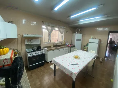 Sobrado com 3 Quartos à venda, 240m² no Vila Pereira Barreto, São Paulo