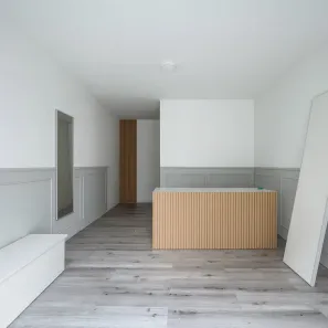 Sala Comercial para alugar, 20m² no Pitangueiras, Guarujá
