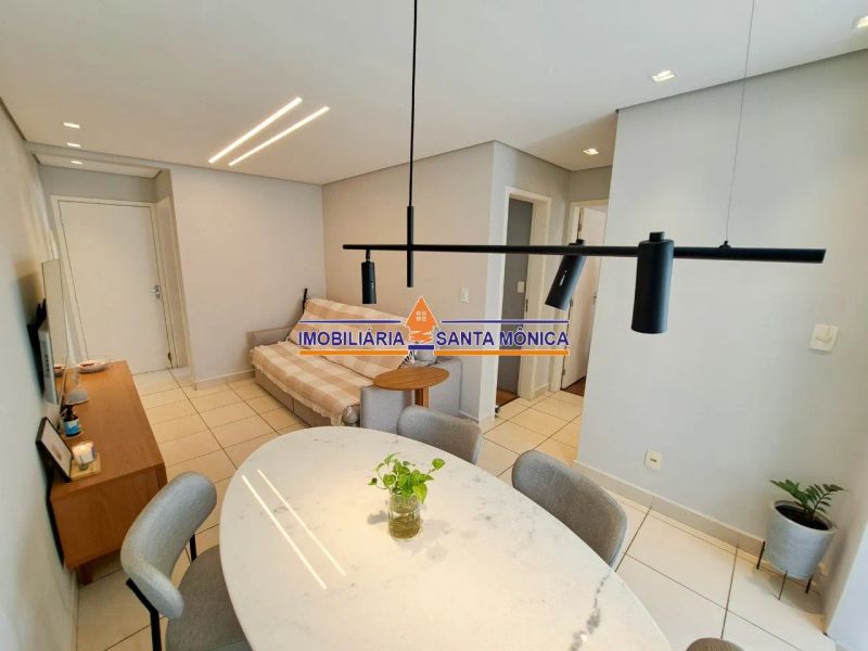 Apartamento com 2 quartos — Santa Mônica, Belo Horizonte