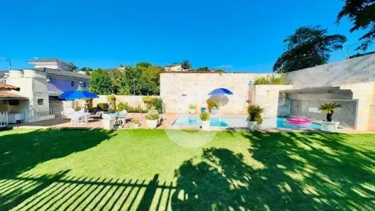 Casa com 3 Quartos à venda, 1000m² no Centro, Maricá
