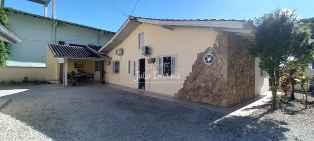 Casa com 3 Quartos à venda, 92m² no Santa Terezinha, Brusque