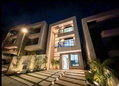 Casa de Condomínio com 4 Quartos à venda, 167m² no Parque Rincão, Cotia