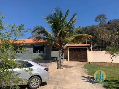 Fazenda/Sítio com 3 Quartos à venda, 7000m² no Industrial, Araçariguama