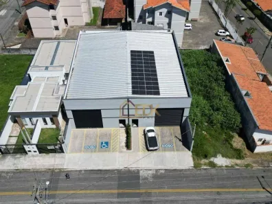 Galpão/Depósito/Armazém para alugar, 300m² no Parque Paduan, Taubaté