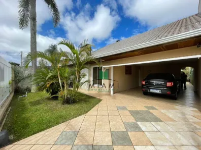 Casa com 3 Quartos à venda, 227m² no Capão da Imbuia, Curitiba