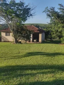 Fazenda/Sítio com 2 Quartos à venda, 60m² no Vila Santa Rosa, Capão Bonito