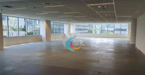 Sala Comercial para alugar, 378m² no Vila Gertrudes, São Paulo
