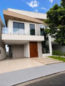 Casa de Condomínio com 4 Quartos à venda, 300m² no Ponta Negra, Manaus