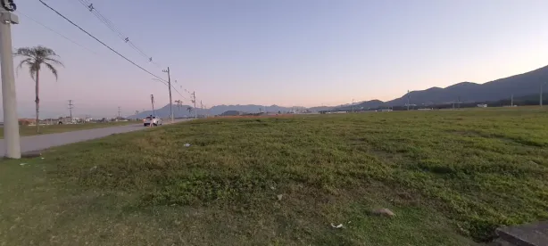 Lote/Terreno à venda, 718m² no Sertão do Maruim, São José