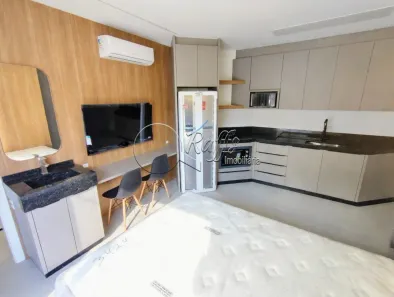 Apartamento com 1 Quarto para alugar, 25m² no Carvoeira, Florianópolis