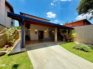 Casa com 3 Quartos à venda, 188m² no Cidade Universitária, Campinas