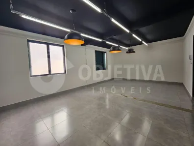 Sala Comercial para alugar, 35m² no Fundinho, Uberlândia