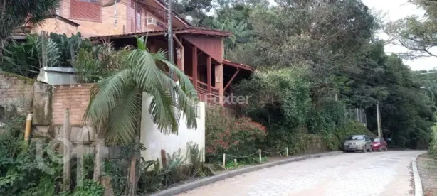 Casa com 3 Quartos à venda, 214m² no Pântano do Sul, Florianópolis