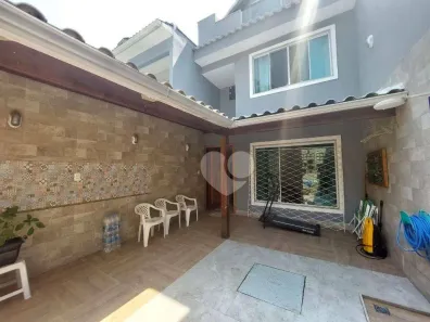 Casa de Condomínio com 4 Quartos à venda, 148m² no Vargem Pequena, Rio de Janeiro