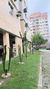 Apartamento com 3 Quartos para alugar, 74m² no Calhau, São Luís