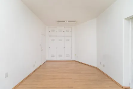 Sala Comercial à venda, 113m² no República, São Paulo