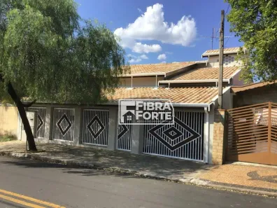 Casa com 3 Quartos à venda, 250m² no Vila Boa Vista, Campinas