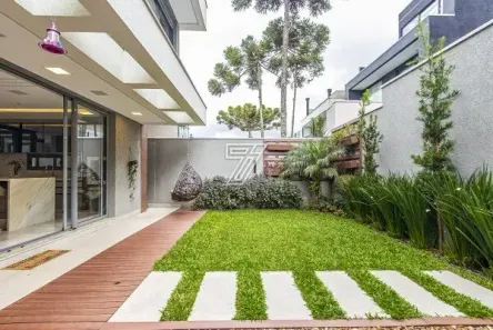 Casa de Condomínio com 3 Quartos à venda, 342m² no Santo Inácio, Curitiba