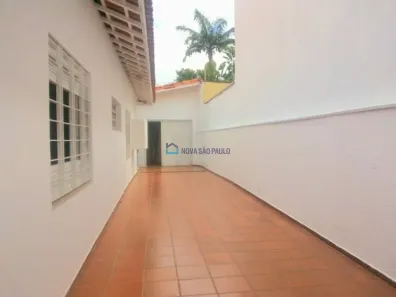Casa com 3 Quartos à venda, 330m² no Moema, São Paulo