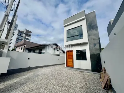 Casa com 2 Quartos à venda, 80m² no Paquetá, Brusque