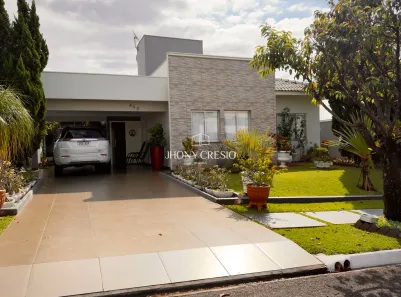 Casa de Condomínio com 3 Quartos à venda, 227m² no Conjunto Habitacional Renato Ungari, Marialva