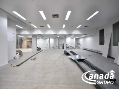 Sala Comercial à venda, 550m² no km 18, Osasco