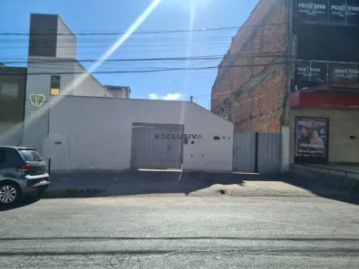 Casa com 2 Quartos à venda, 50m² no Santa Cruz Industrial, Contagem