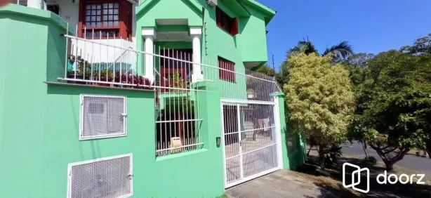 Casa com 3 Quartos à venda, 177m² no Jardim Floresta, Porto Alegre