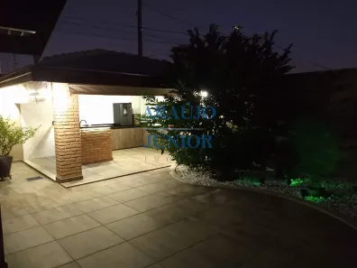 Casa com 3 Quartos à venda, 300m² no Loteamento Residencial Jardim Jacyra, Americana