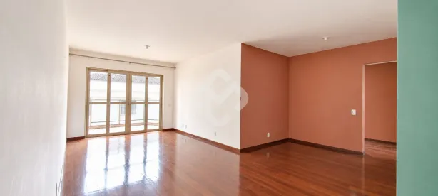 Apartamento com 3 Quartos para alugar, 124m² no Várzea, Teresópolis