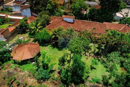  com 8 Quartos à venda, 1300m² no Centro, Iguape