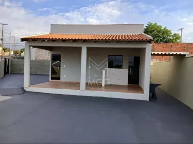Casa com 2 Quartos à venda, 74m² no Parigot de Souza 2, Londrina