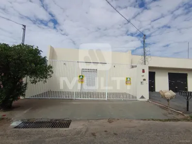 Ponto Comercial com 1 Quarto para alugar, 230m² no Laranjeiras, Uberlândia